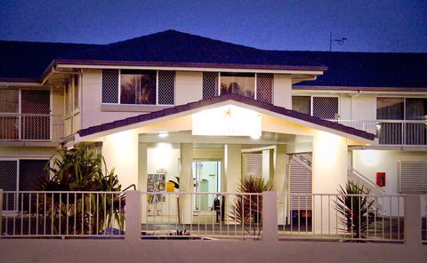 Pottsville Beach Motel - St Kilda Accommodation 2