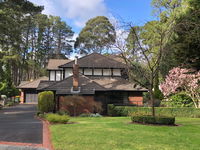 Book Park Orchards Accommodation Vacations St Kilda Accommodation St Kilda Accommodation