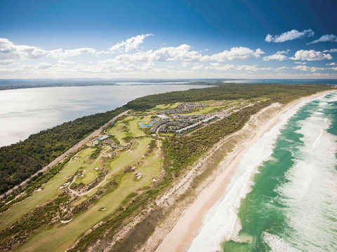 Pullman Magenta Shores Resort - St Kilda Accommodation 0