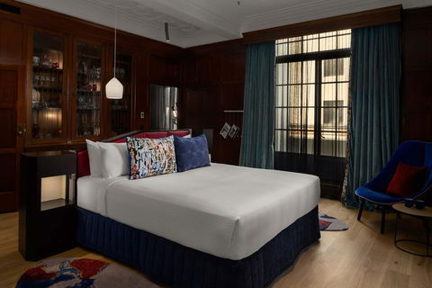 QT Sydney - St Kilda Accommodation 2