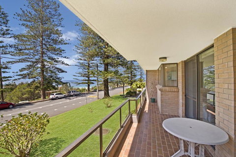 Quarterdeck 7 7 Stewart Street - St Kilda Accommodation 1