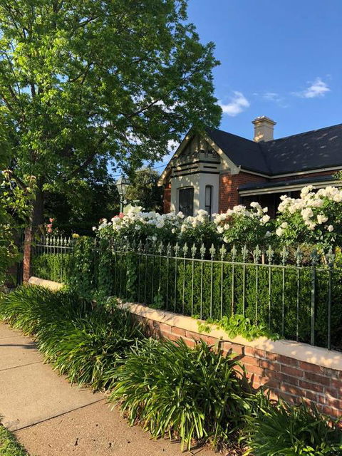 QUILTY HOUSE (Formerly Beethovens) - St Kilda Accommodation 3