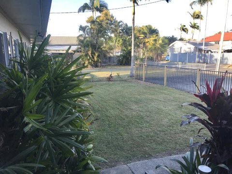 QUIRKY QUEENSLANDER 6 BEDROOM HOME - St Kilda Accommodation 2
