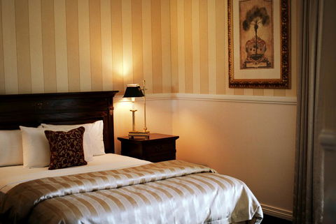 Redearth Boutique Hotel - St Kilda Accommodation 0