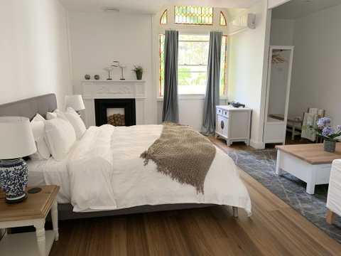 REED HOUSE At Maleny-The White Pavilion - St Kilda Accommodation 2