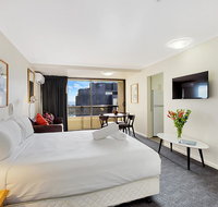 Renovated Stylish Studio - St Kilda Accommodation