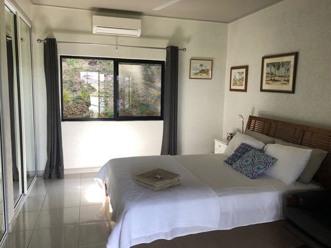 Riva-La-Vista-Cooktown - St Kilda Accommodation 2
