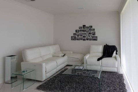 River Devine - St Kilda Accommodation 2