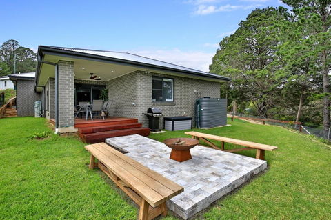 Rockwall - Pet-Friendly - Fire Pit - St Kilda Accommodation 2
