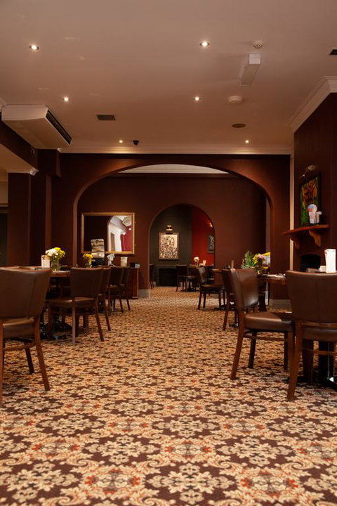 Royal Hotel Singleton - St Kilda Accommodation 3