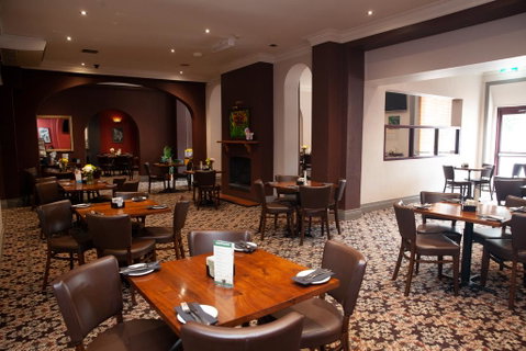 Royal Hotel Singleton - St Kilda Accommodation 1