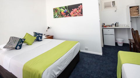 Royal Motel Tenterfield - St Kilda Accommodation 1