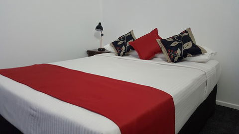 Royal Motel Tenterfield - St Kilda Accommodation 2