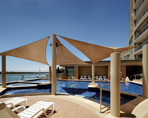 Rydges Hotel Port Macquarie - St Kilda Accommodation 1