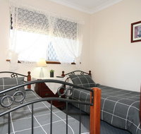 Safety Bay Guest House - St Kilda Accommodation