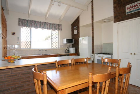Safety Bay Guest House - St Kilda Accommodation 2