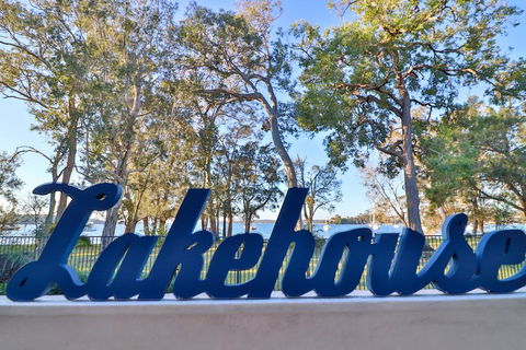 Sail N Surf - St Kilda Accommodation 0