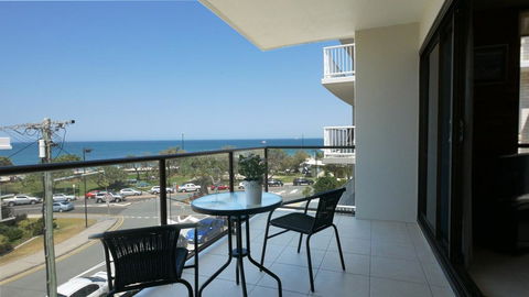 San Clemente Unit 4/24 Orvieto Terrace - St Kilda Accommodation 2