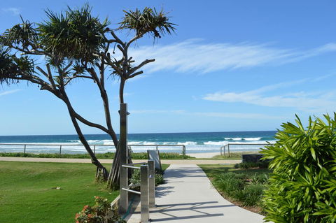 Sanctuary Beach Resort - St Kilda Accommodation 0