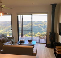 Scandinavian Cabin - Maleny - One Bedroom - St Kilda Accommodation