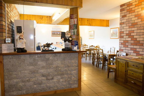Scone Motor Inn & Apartments - St Kilda Accommodation 2