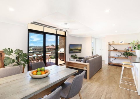 Seafarer - Hosted By: L'Abode Accommodation - St Kilda Accommodation 3