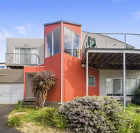 Seaside Pleasure - St Kilda Accommodation