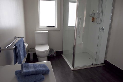 Seaview House Ulverstone - St Kilda Accommodation 3