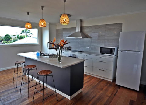 Seaview House Ulverstone - St Kilda Accommodation 0
