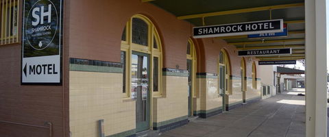 Shamrock Hotel Motel Temora - St Kilda Accommodation 0