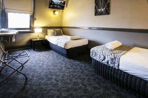 Shenanigans At The Imperial - St Kilda Accommodation 2