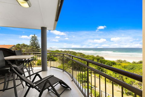 Shoreline Nine Penthouse With Ocean Views - St Kilda Accommodation 0