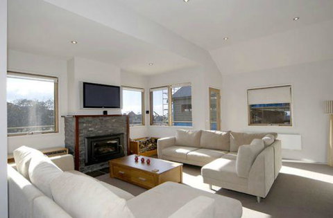 Ski Break - St Kilda Accommodation 1