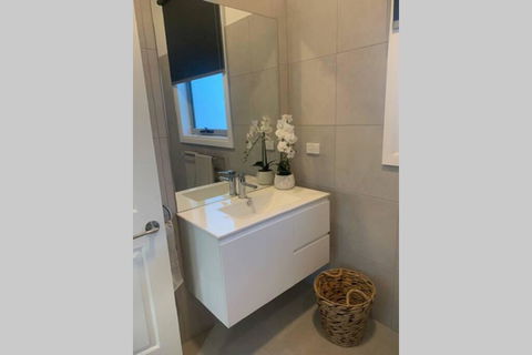 Skibo Cottage - St Kilda Accommodation 2
