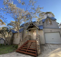 Snowdragon - St Kilda Accommodation
