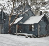SNOWED INN apartment - St Kilda Accommodation