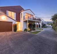 Sound Of The Sea - St Kilda Accommodation