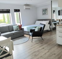 South Terrace 'Nesuto'  Smart TV  WiFi - St Kilda Accommodation