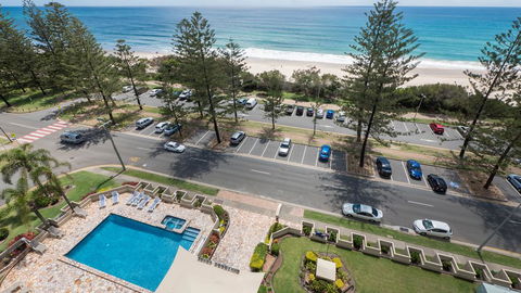 Southern Cross Beachfront Holiday Apartments - St Kilda Accommodation 1