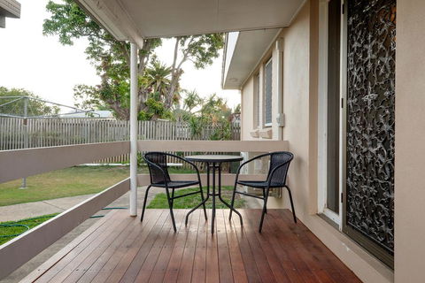 Southside Central Unit - St Kilda Accommodation 1
