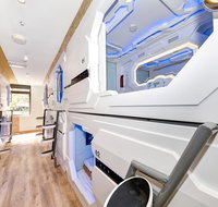 Space Q Capsule Hotel - St Kilda Accommodation