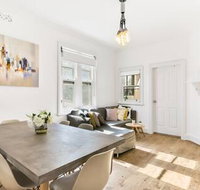 Spacious Harbour View 4bd home in Sydney CBD - St Kilda Accommodation