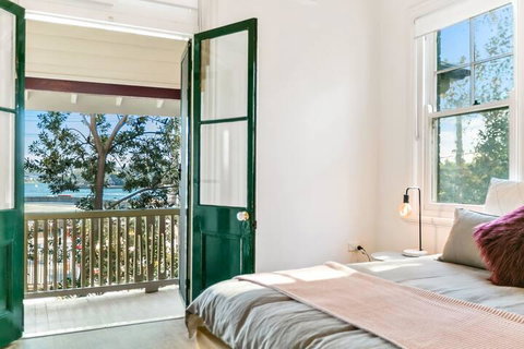 Spacious Harbour View 4bd Home In Sydney CBD - St Kilda Accommodation 2