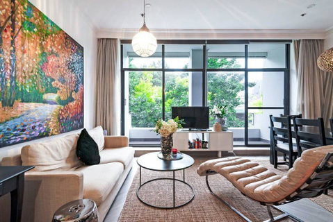 Spacious Woolloomooloo Apartment In Great Location - St Kilda Accommodation 0