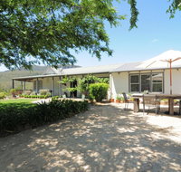 Spring Grove Dairy - Picturesque views - St Kilda Accommodation