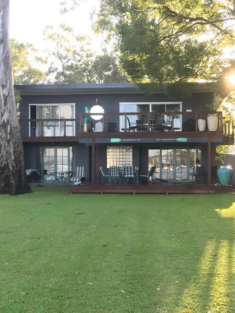 Starfish Cottage - St Kilda Accommodation 2