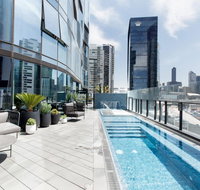 Stunning luxury apartment high above the city - St Kilda Accommodation