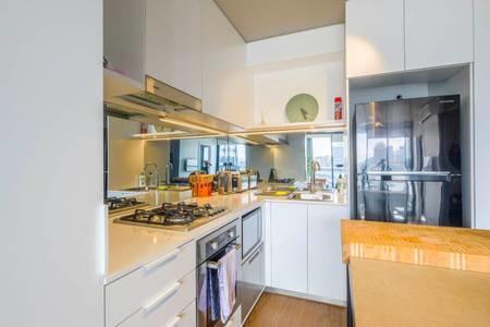 Stylish 2-bedroom Apartment In Fortitude Valley - St Kilda Accommodation 2