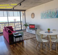 Stylish 2BR 2BT Apt with Bay Views Secure Parking Netflix Gym Pool and Wine - St Kilda Accommodation