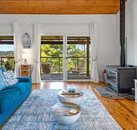 Stylish Renovated Home - Ocean Views - Fireplace - St Kilda Accommodation